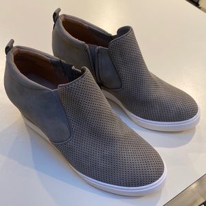NEW!! SUSINA ankle sneaker/ boots